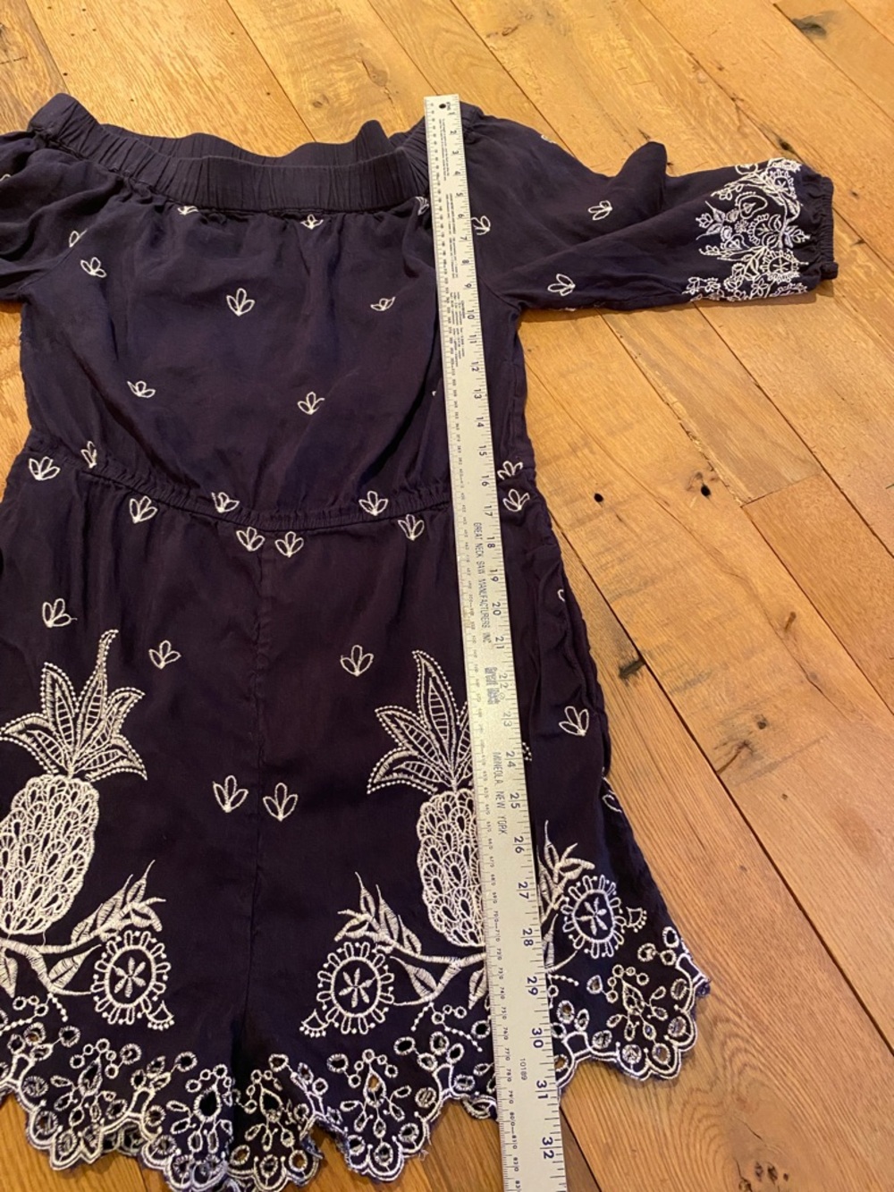 Farm Rio Anthropologie Linen Blend Pineapple Embroidered Romper Size M - Picture 5 of 10
